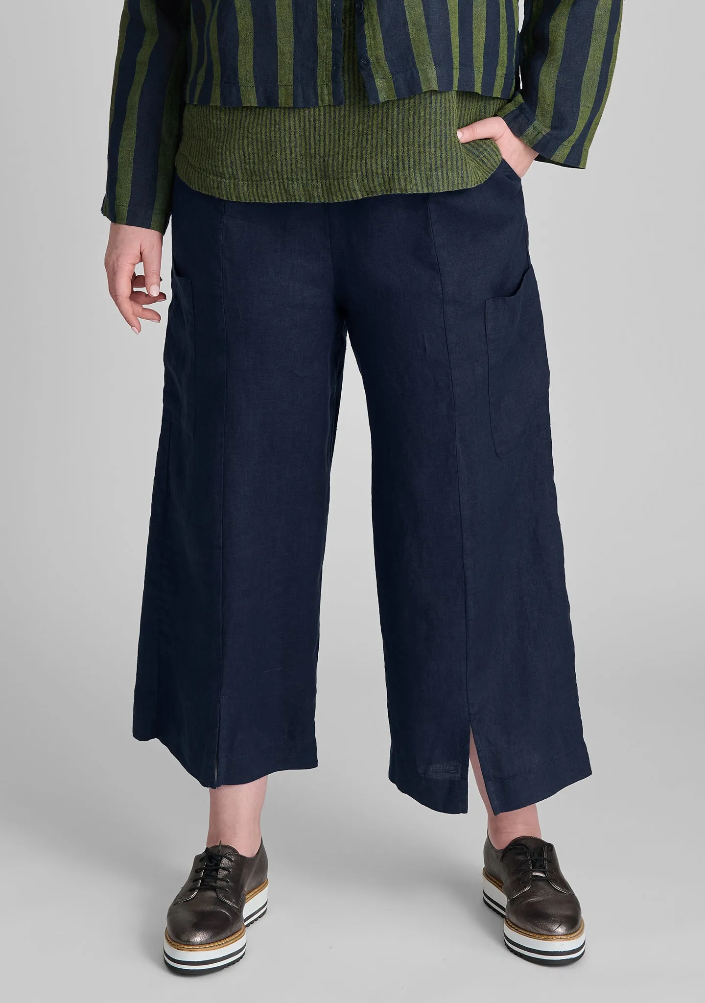 Modern Flood - Linen Pants With Elastic Waist