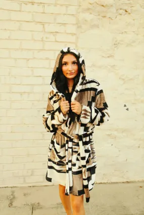 Neutral Aztec Wrap Robe