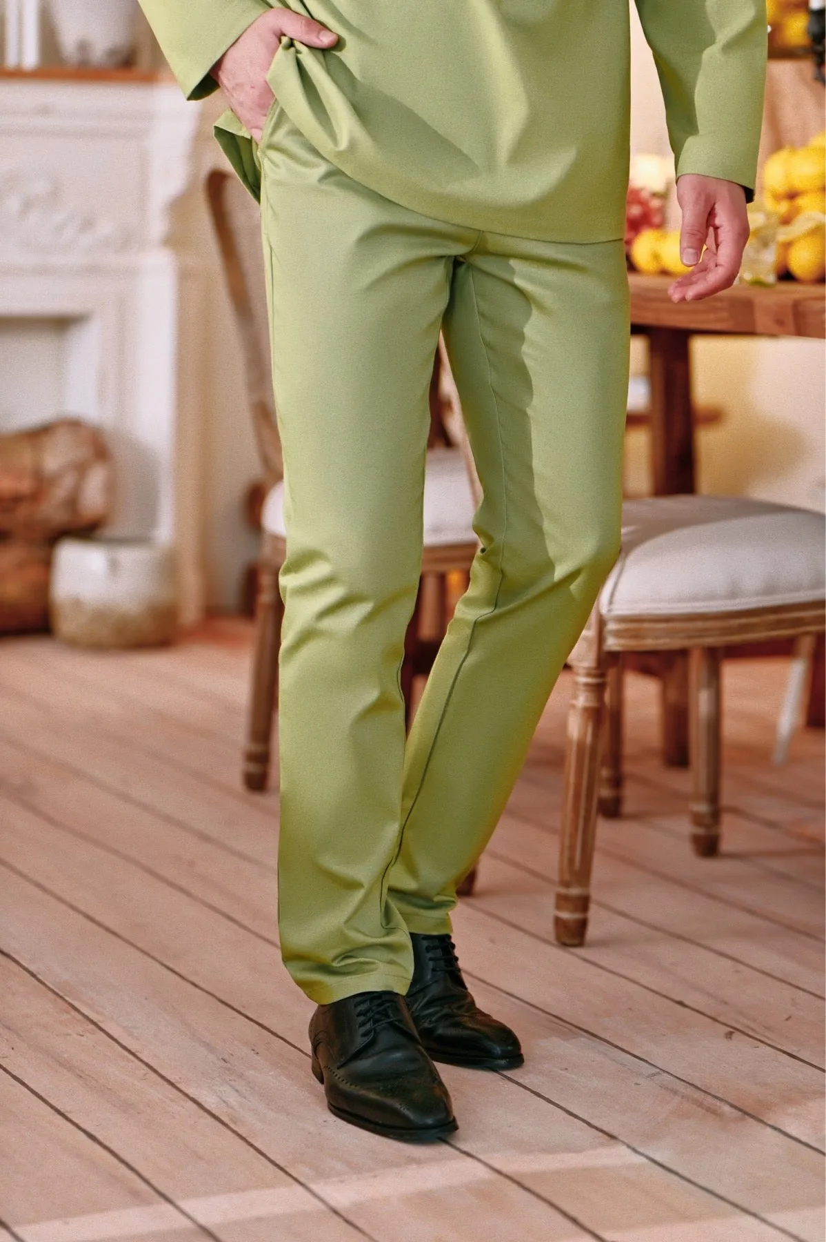 The Perfect Men Slim Fit Pants - Lawn Green