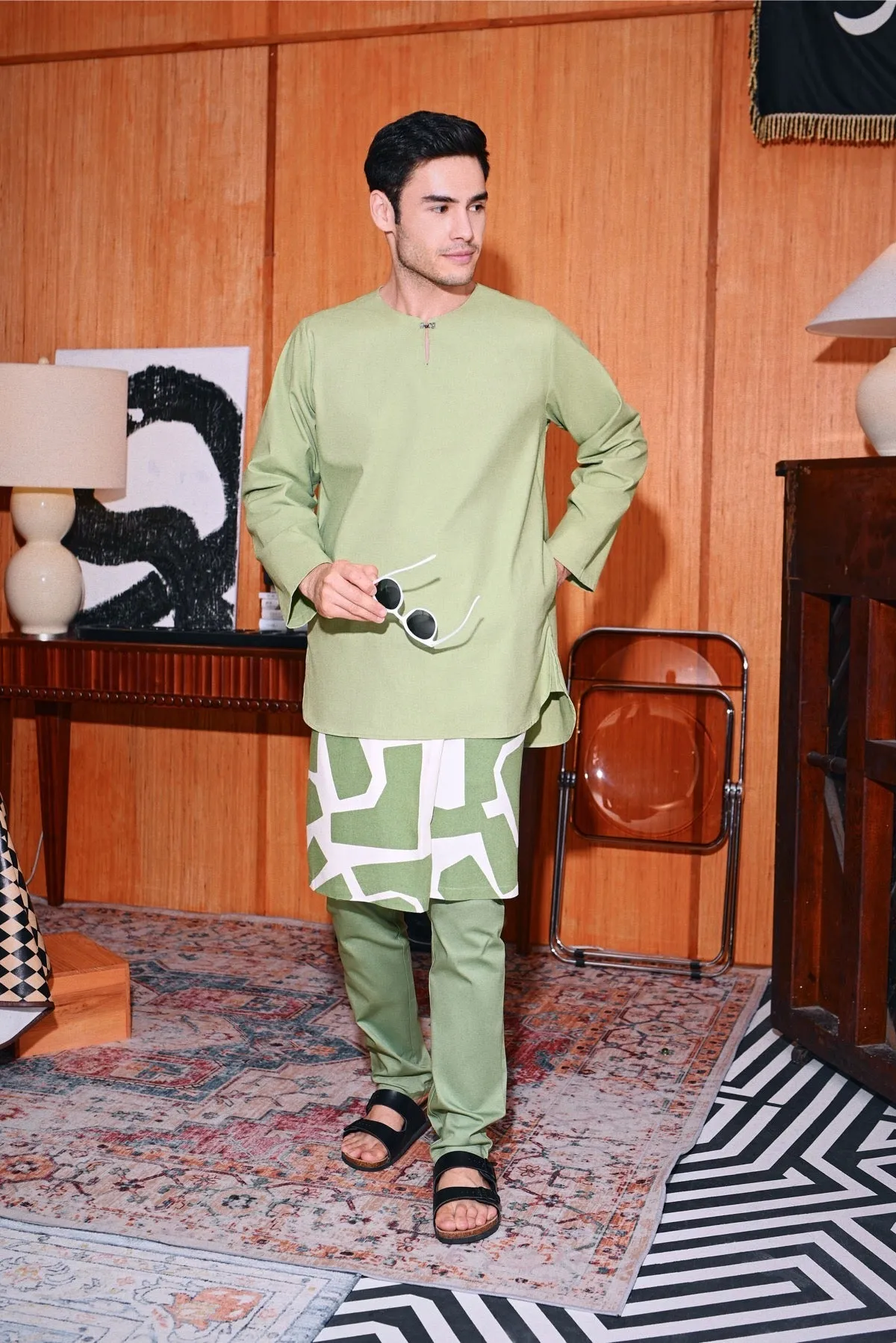 The Perfect Men Slim Fit Pants - Lawn Green