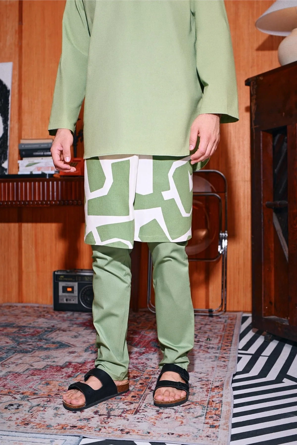 The Perfect Men Slim Fit Pants - Lawn Green